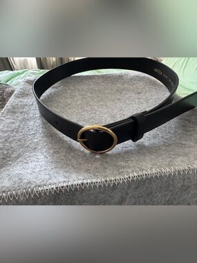 Aritzia Black Leather Belt with Gold Round Buckle